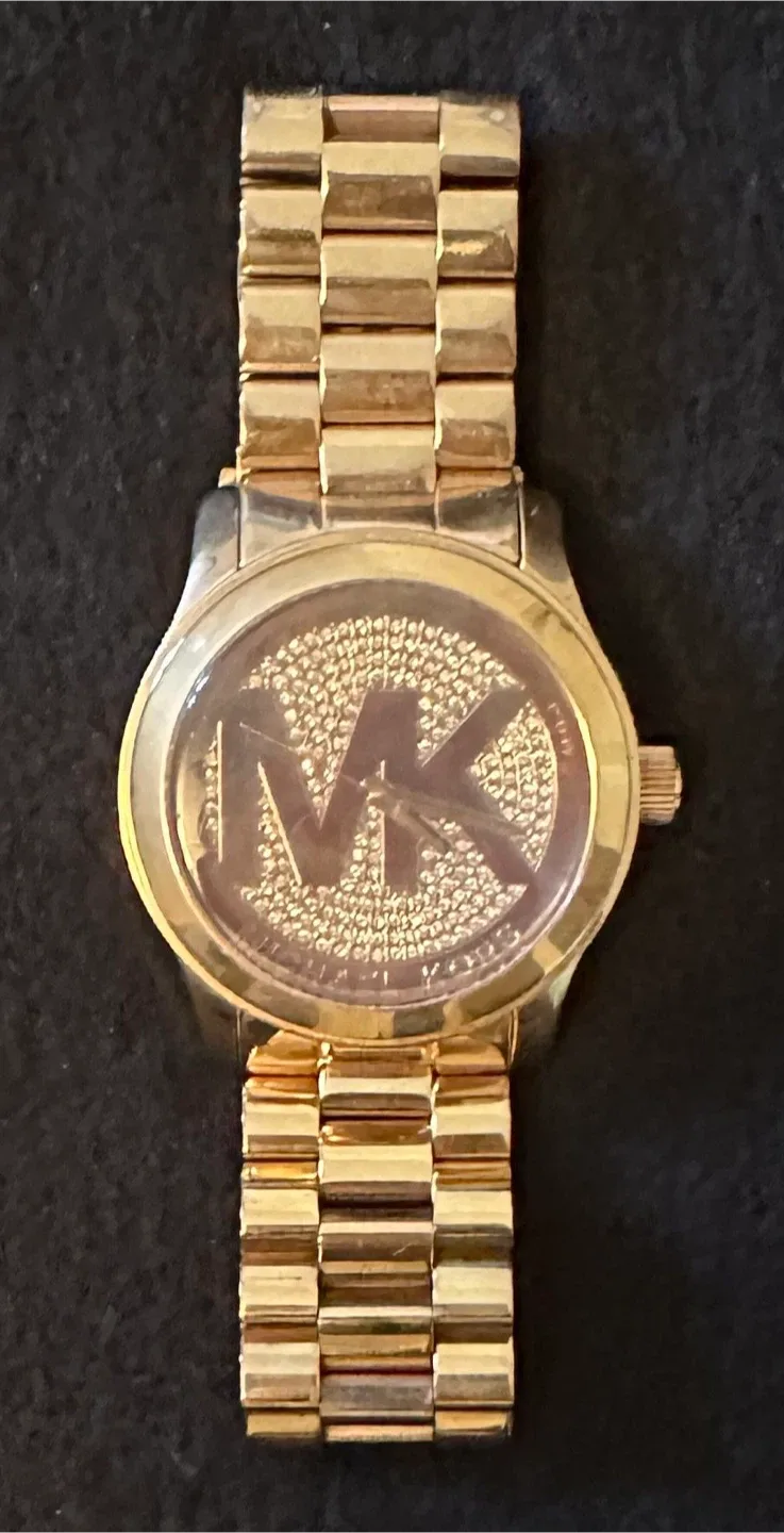 Michael Kors Gold Women's Watch image indicator(4)
