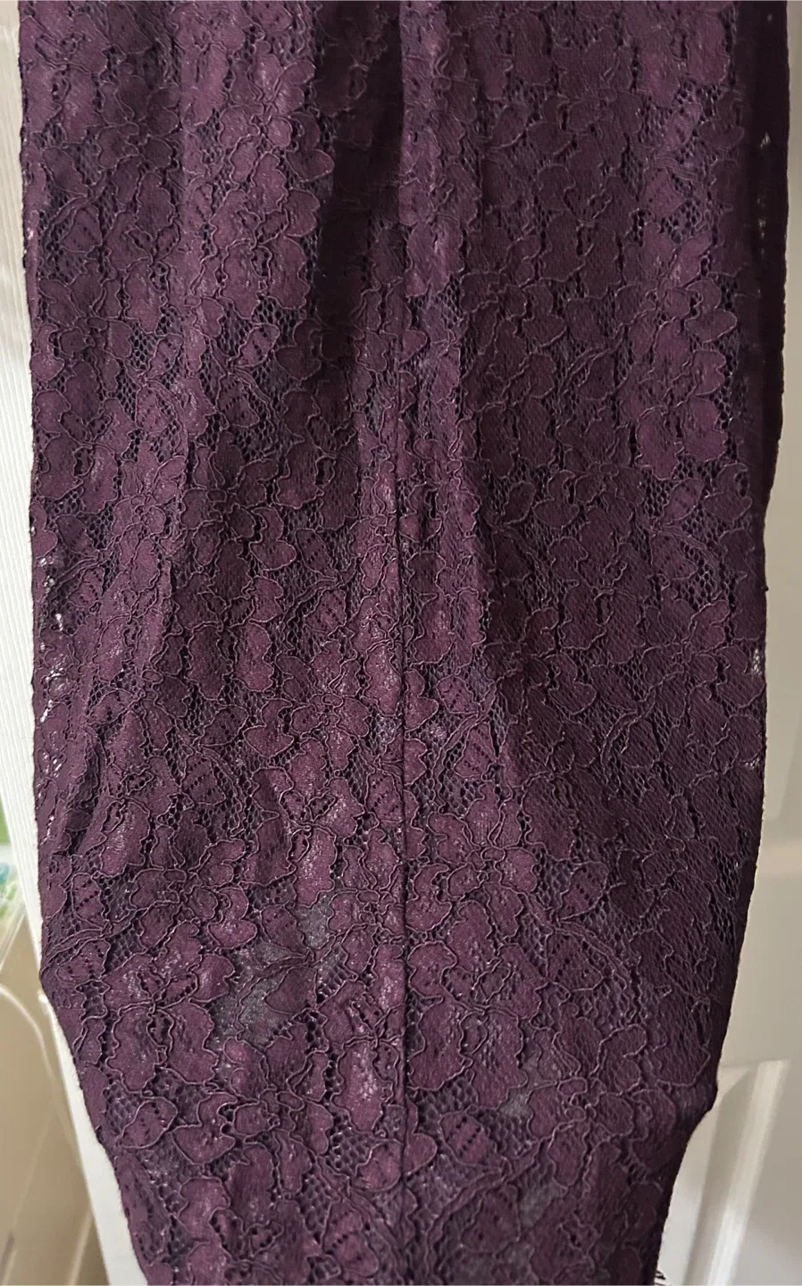 Aritzia Babaton Burgundy Lace Dress, Size Small image indicator(7)