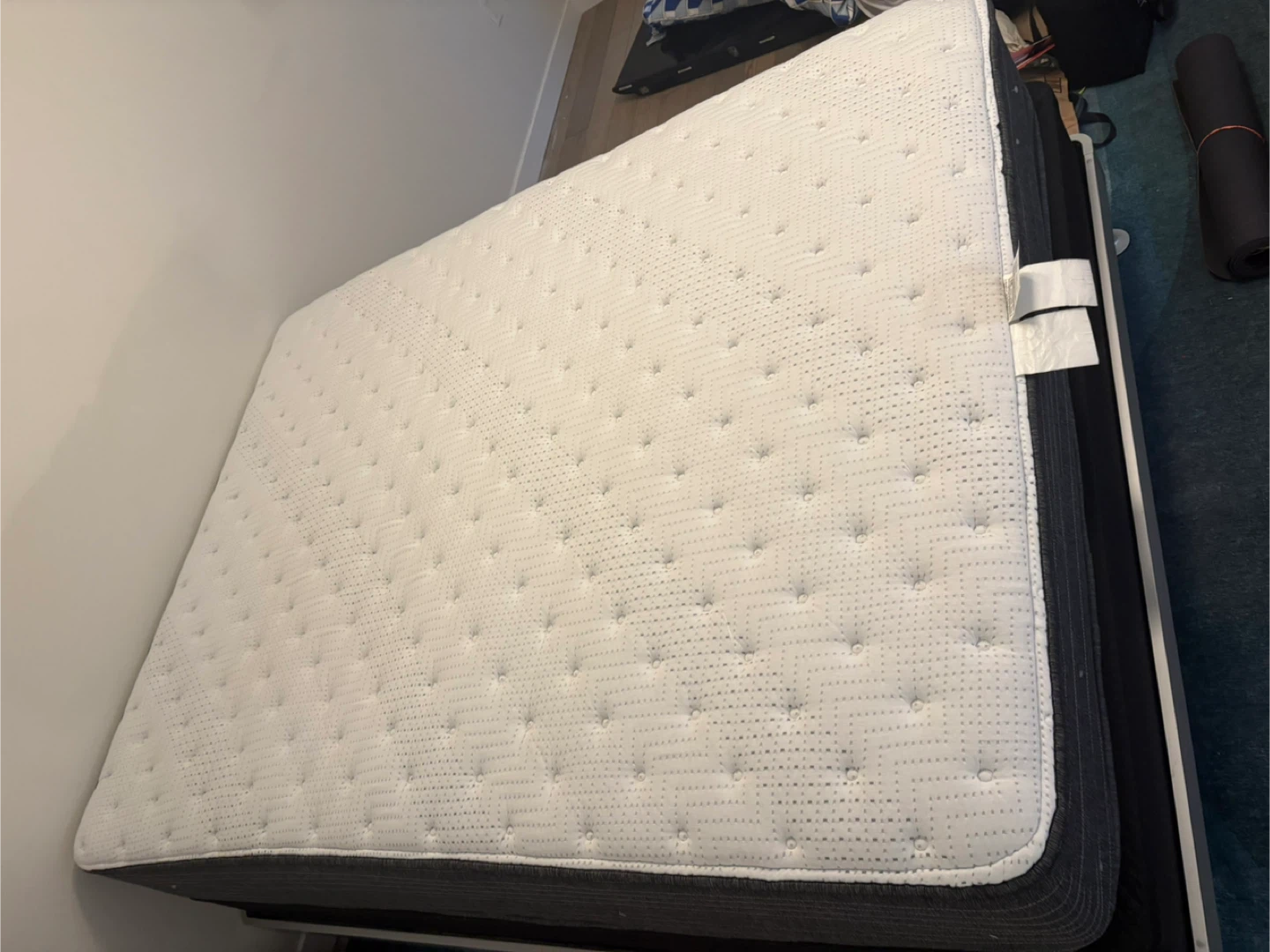 Pressuresmart Queen Size Firm Mattress + Boxspring - photo 3