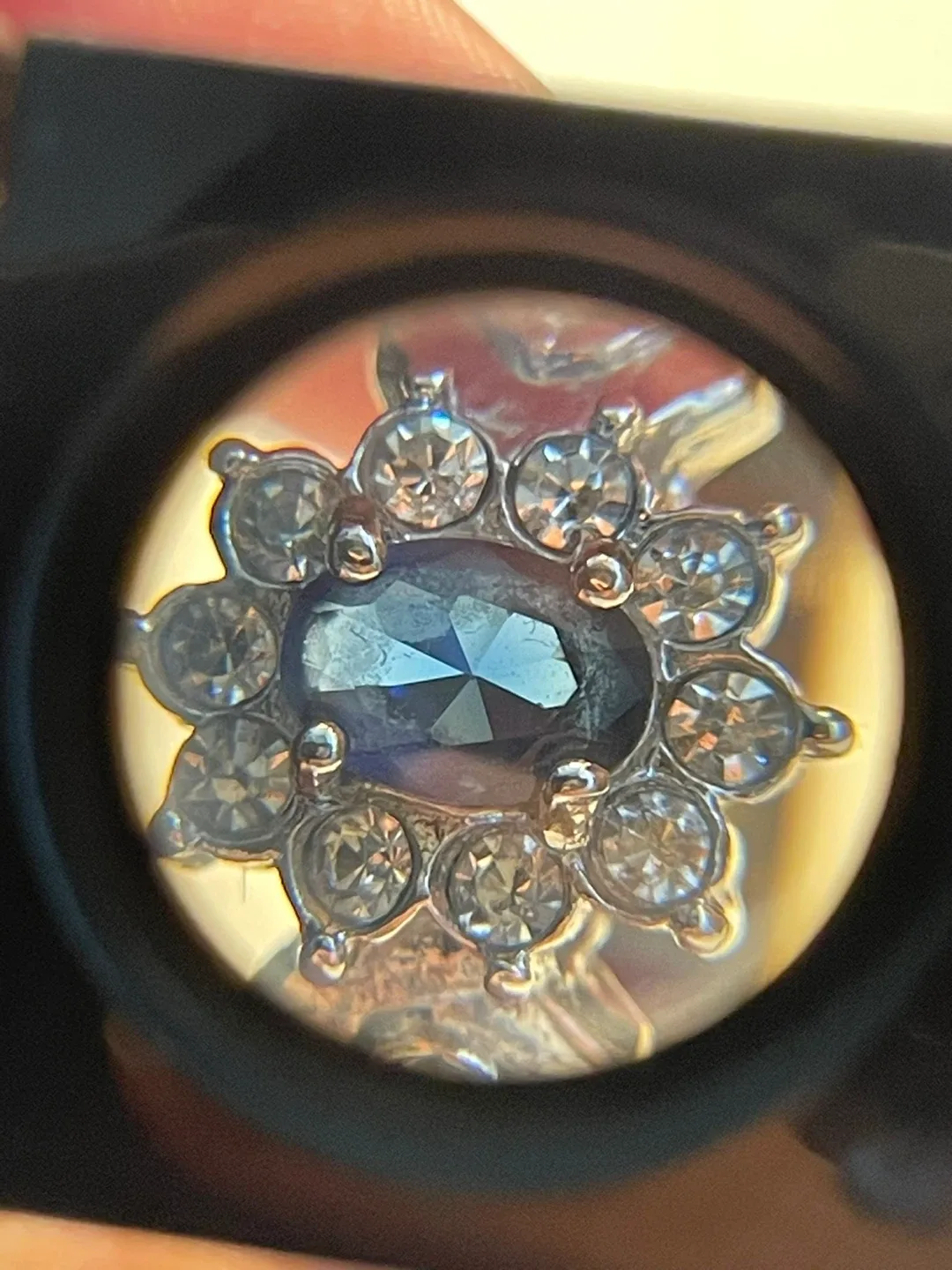 Natural Sapphire vintage ring image indicator(2)