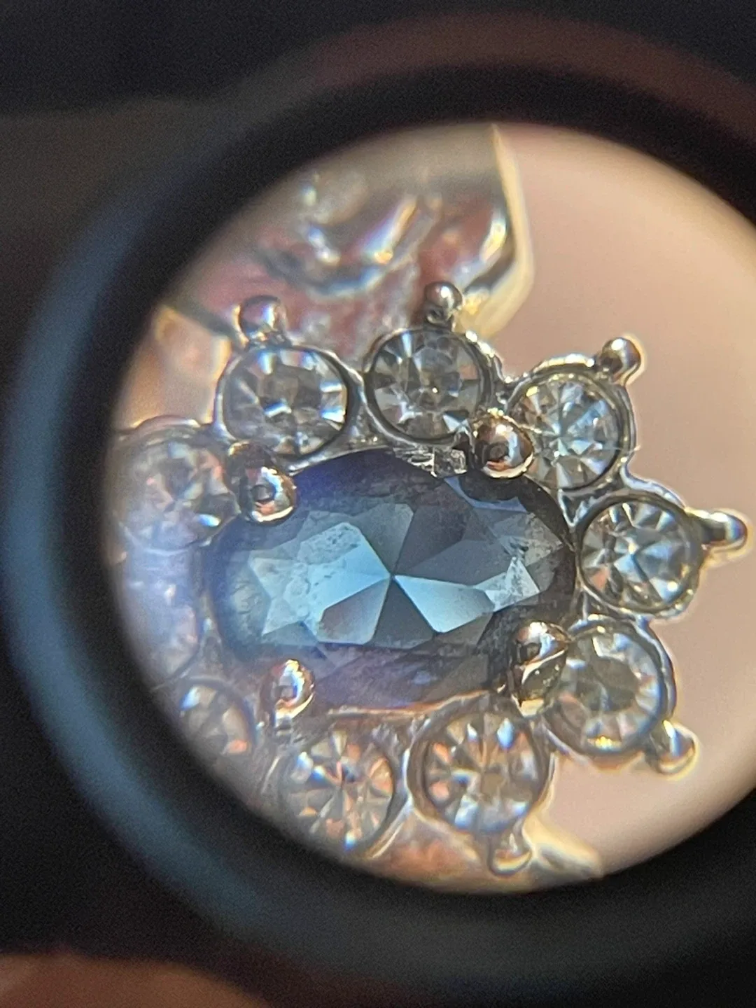 Natural Sapphire vintage ring image indicator(4)