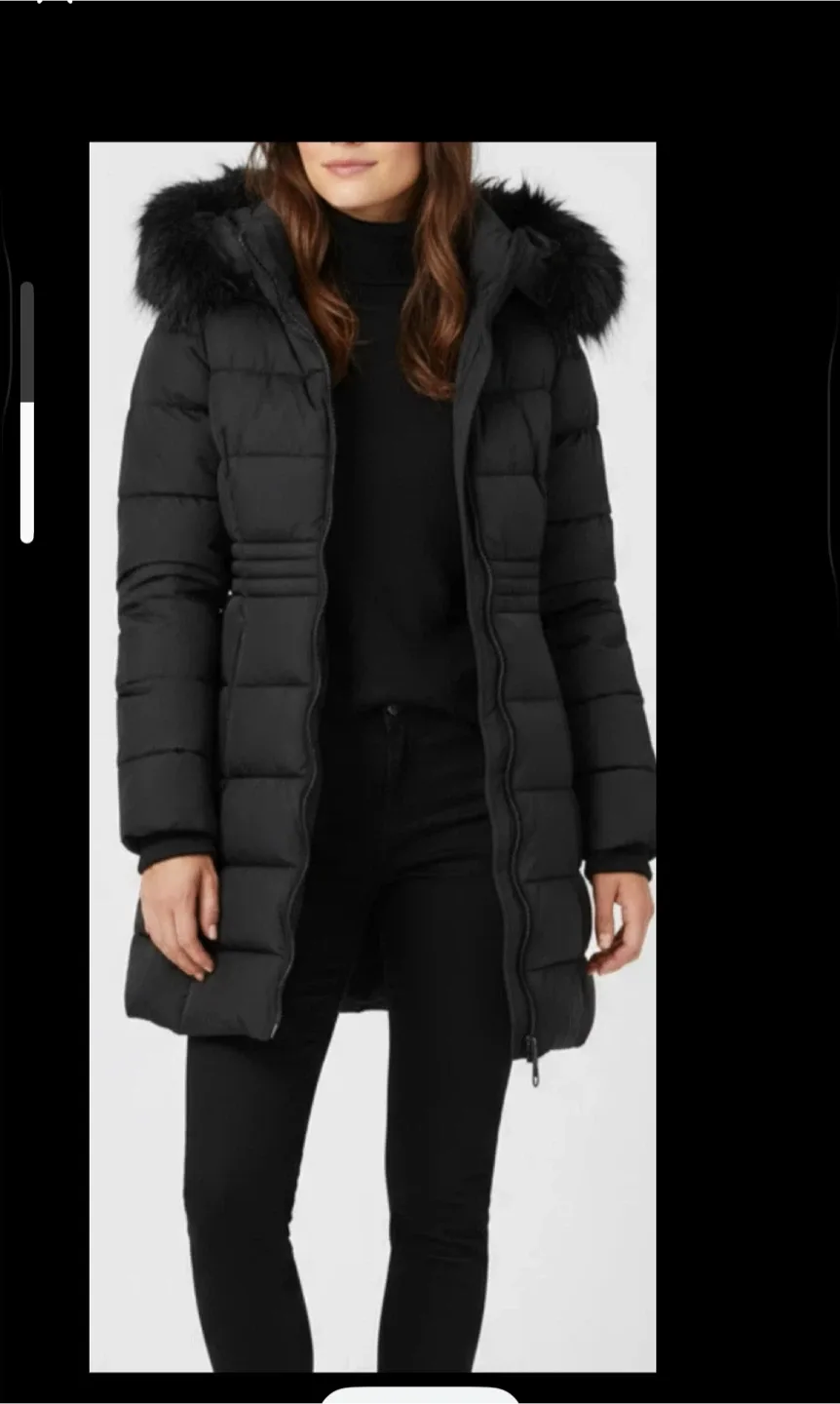 Reitmans Faux Fur Hood Quilted Winter Jacket xs