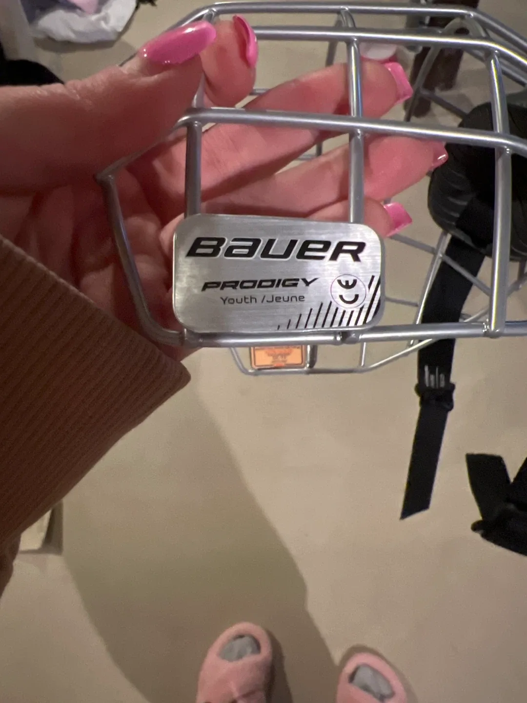 Bauer Hockey Helmet with Face Cage image indicator(6)