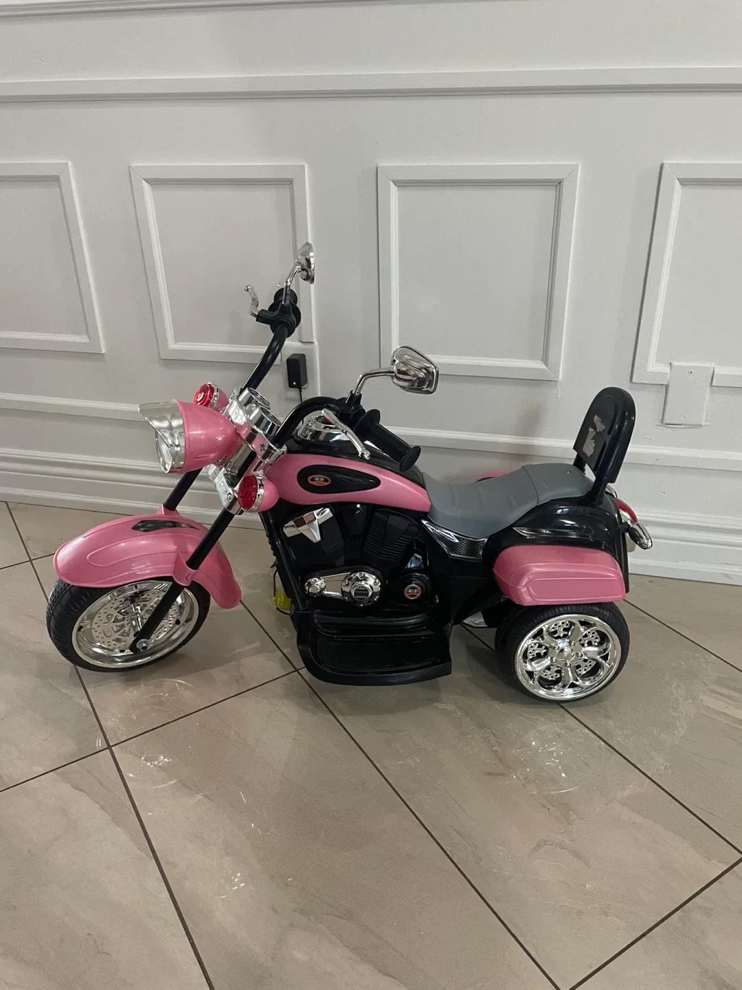 Pink Kids Motorcycle Ride-On Toy image indicator(8)