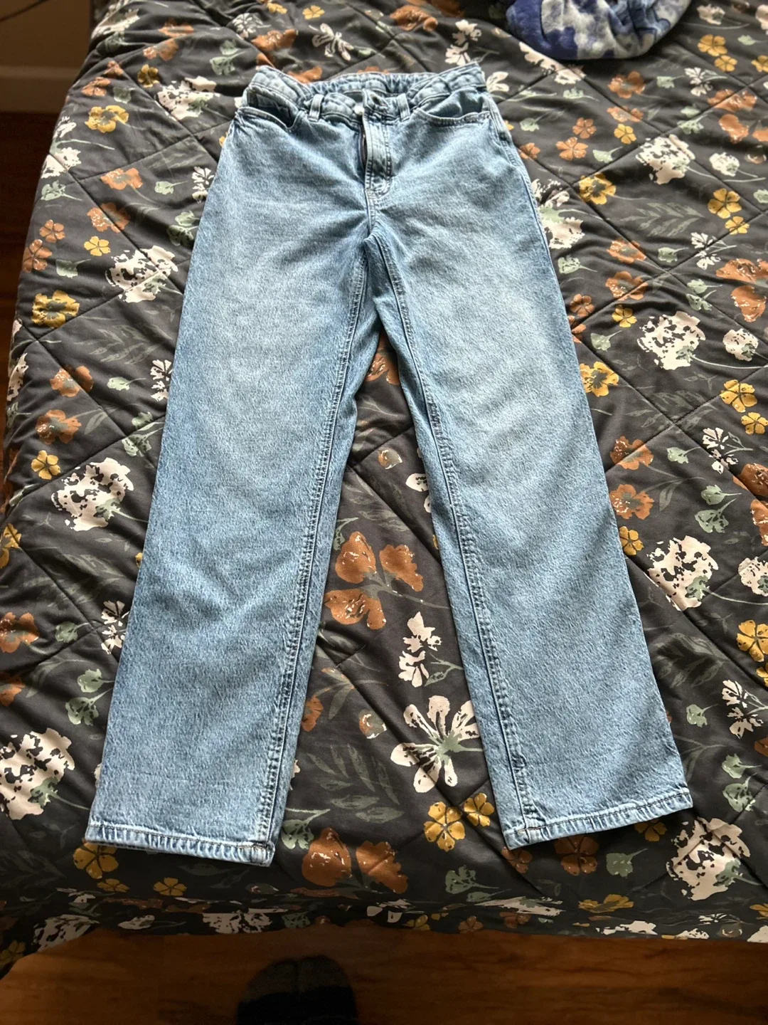 Reitmans Jean Light Wash Jeans (26 R) image indicator(2)