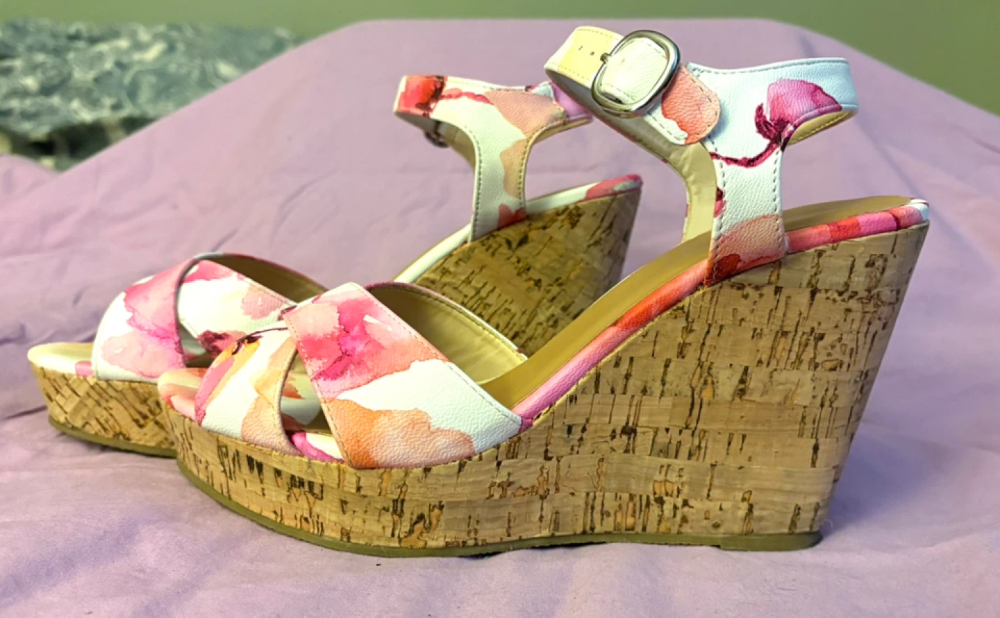 Floral Wedge Sandals - Size 8 - photo 3