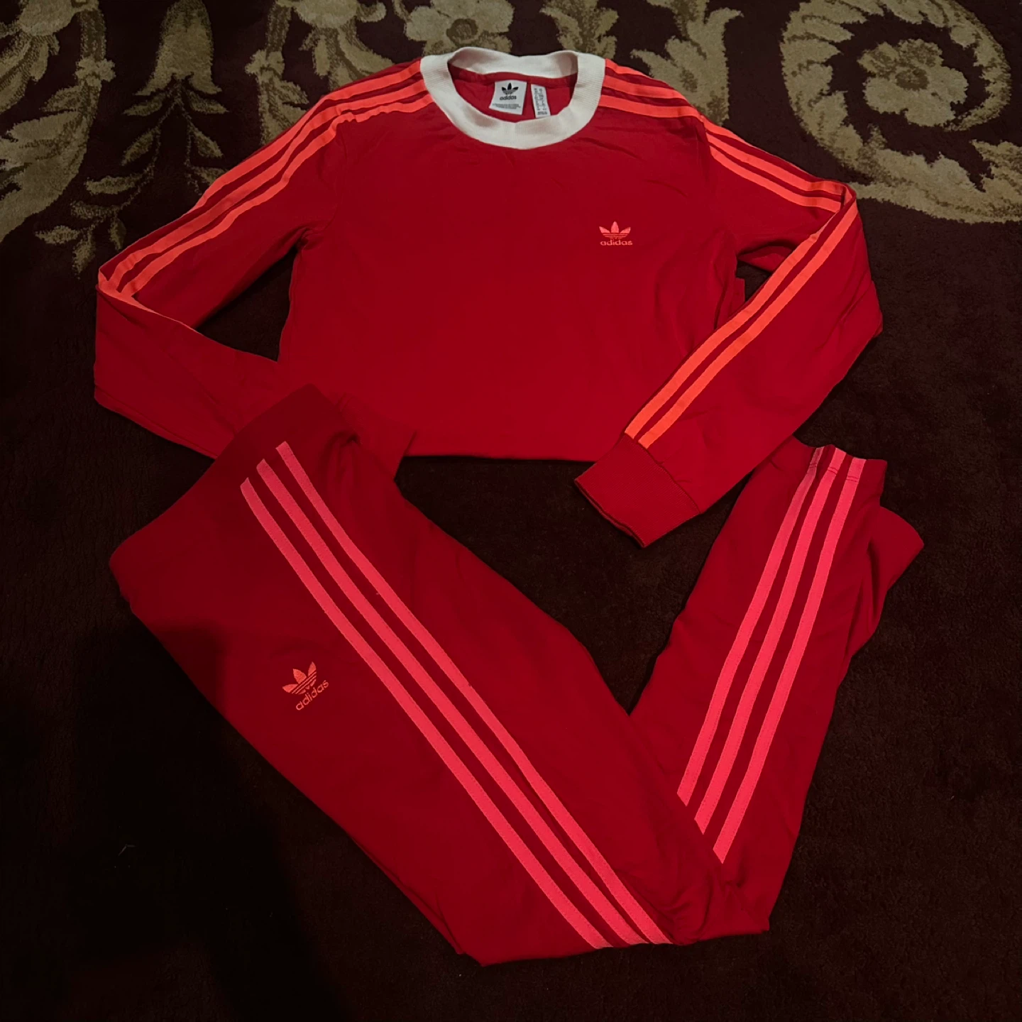MUST GO‼️✅Adidas Red Tracksuit Set