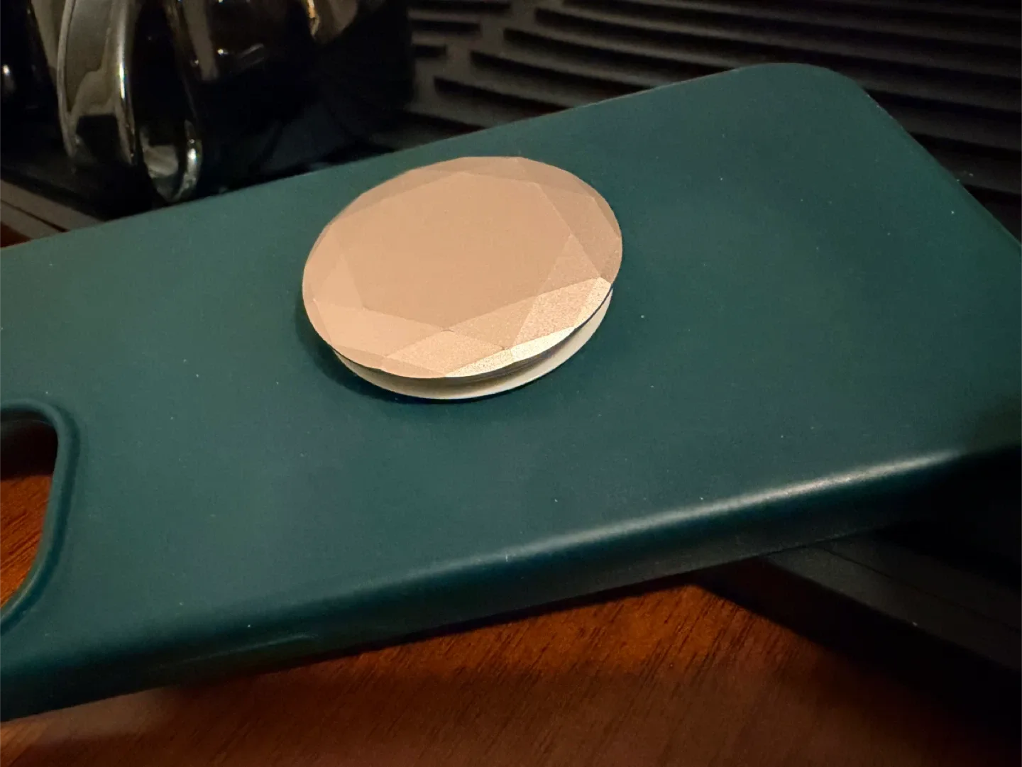 iPh14 ~ Ornarto Liquid Silicone Case with Popsocket image indicator(4)