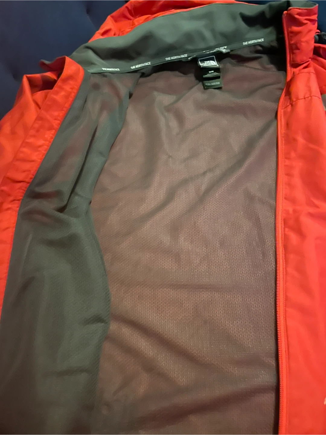 The North Face Hydrenalite Red woman’s Jacket - photo 2