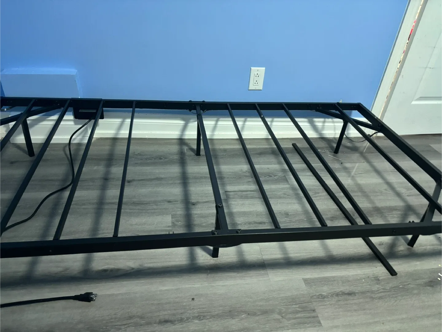 Twin XL Size Bed Frame with Mattress image indicator(3)