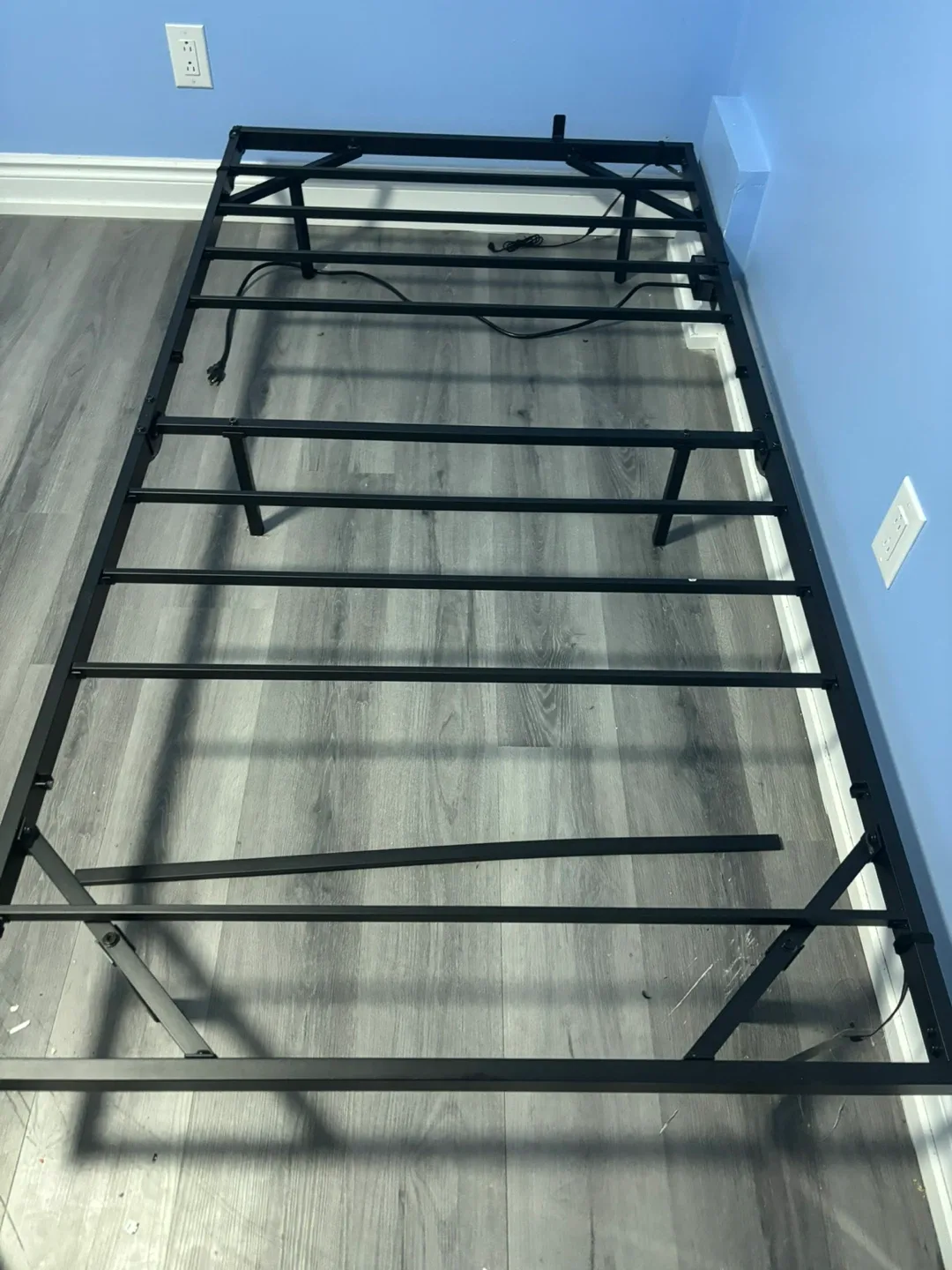 Twin XL Size Bed Frame with Mattress image indicator(7)