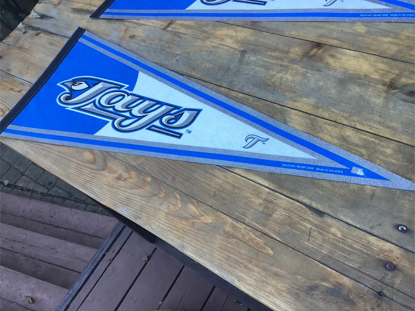 4 TORONTO BLUE JAYS Pennants ! image indicator(4)