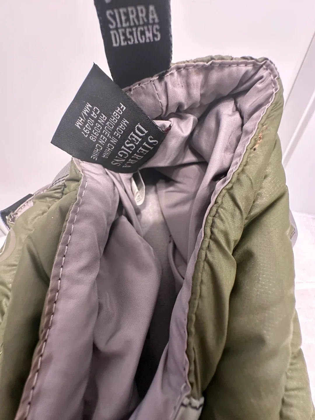 Sierra Designs Down Booties - Size M image indicator(4)