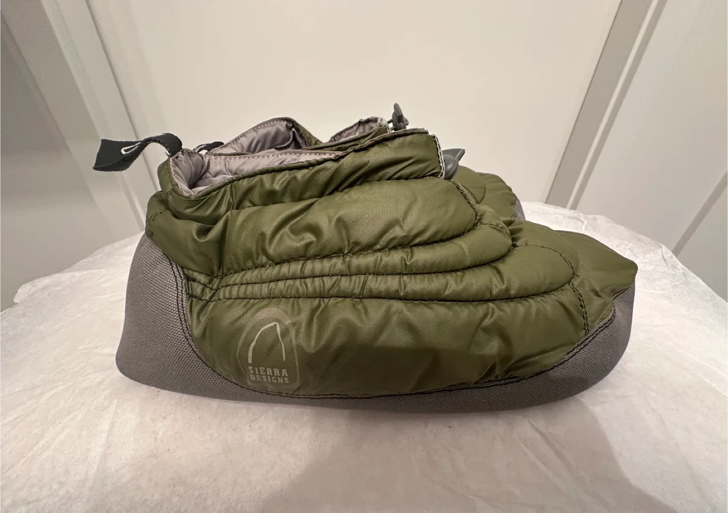 Sierra Designs Down Booties - Size M image indicator(2)