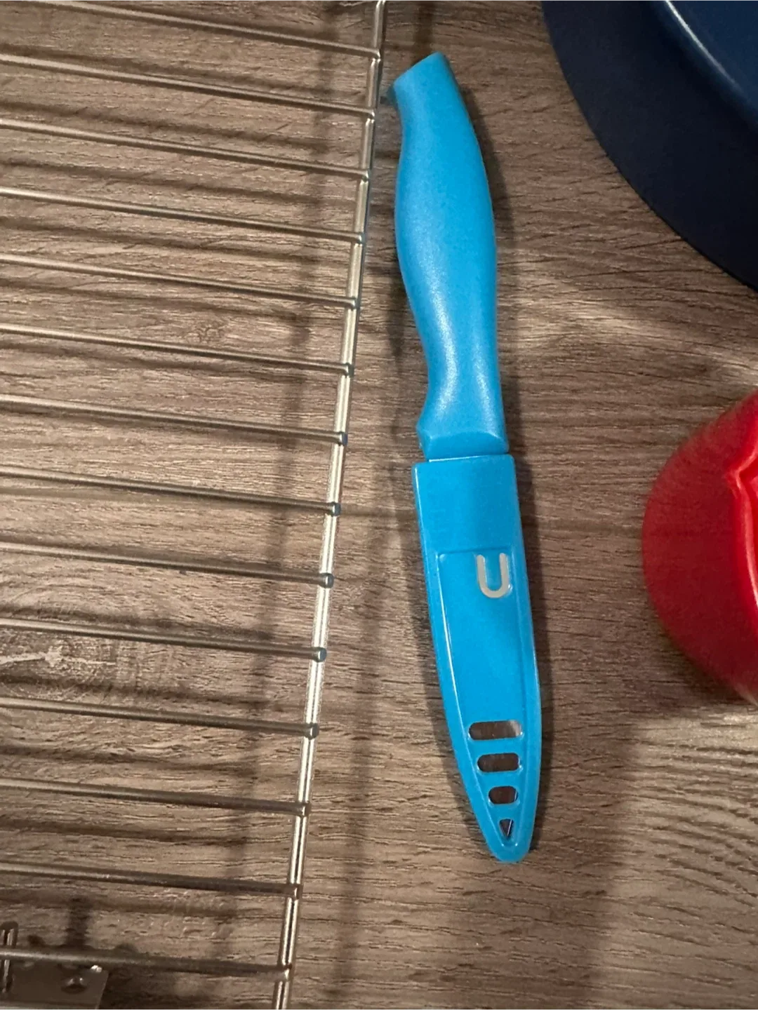 Kitchen Utensils Lot image indicator(5)