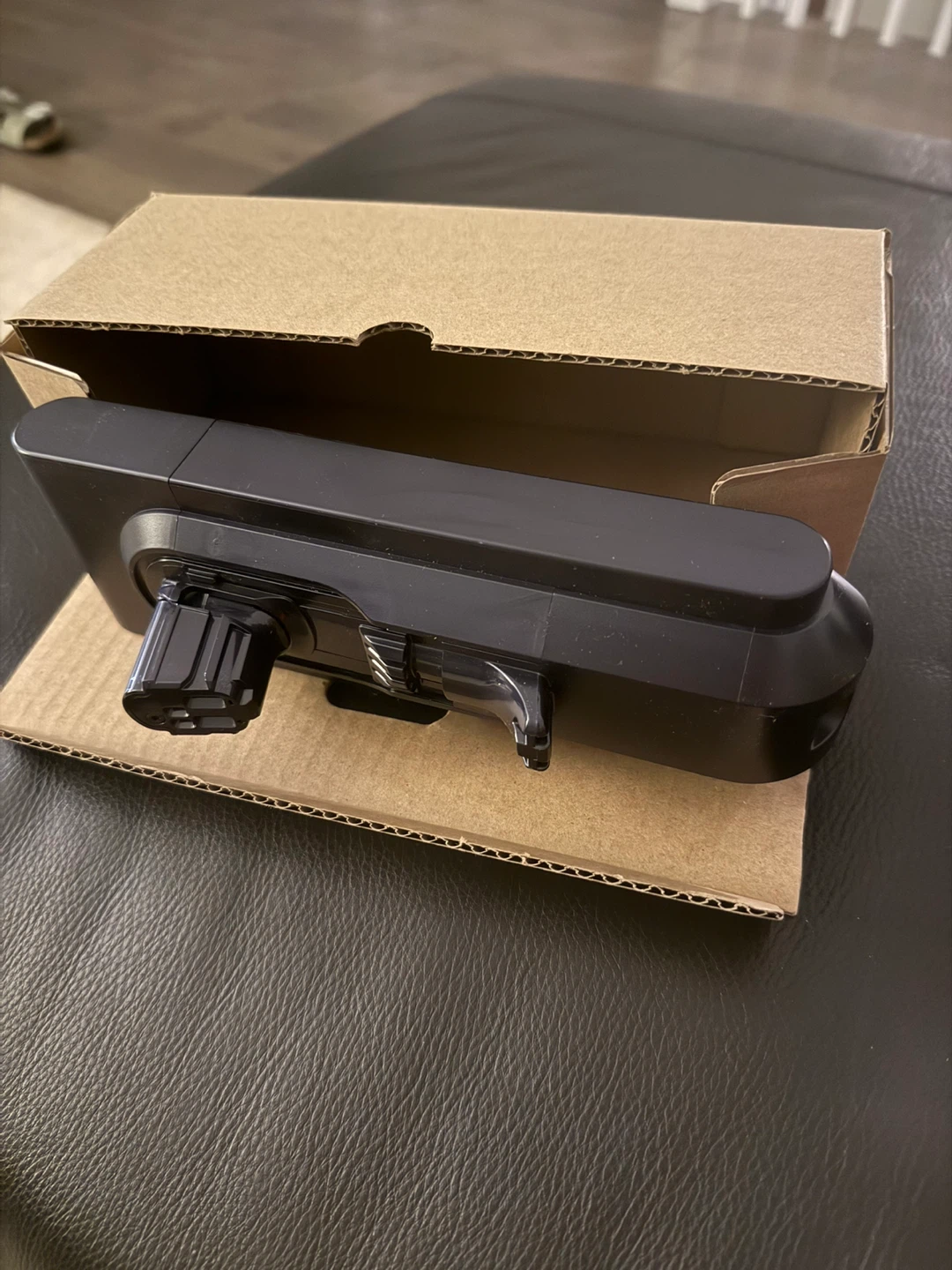 New (unused) - Dyson Gen5 outsize battery replacement - photo 3