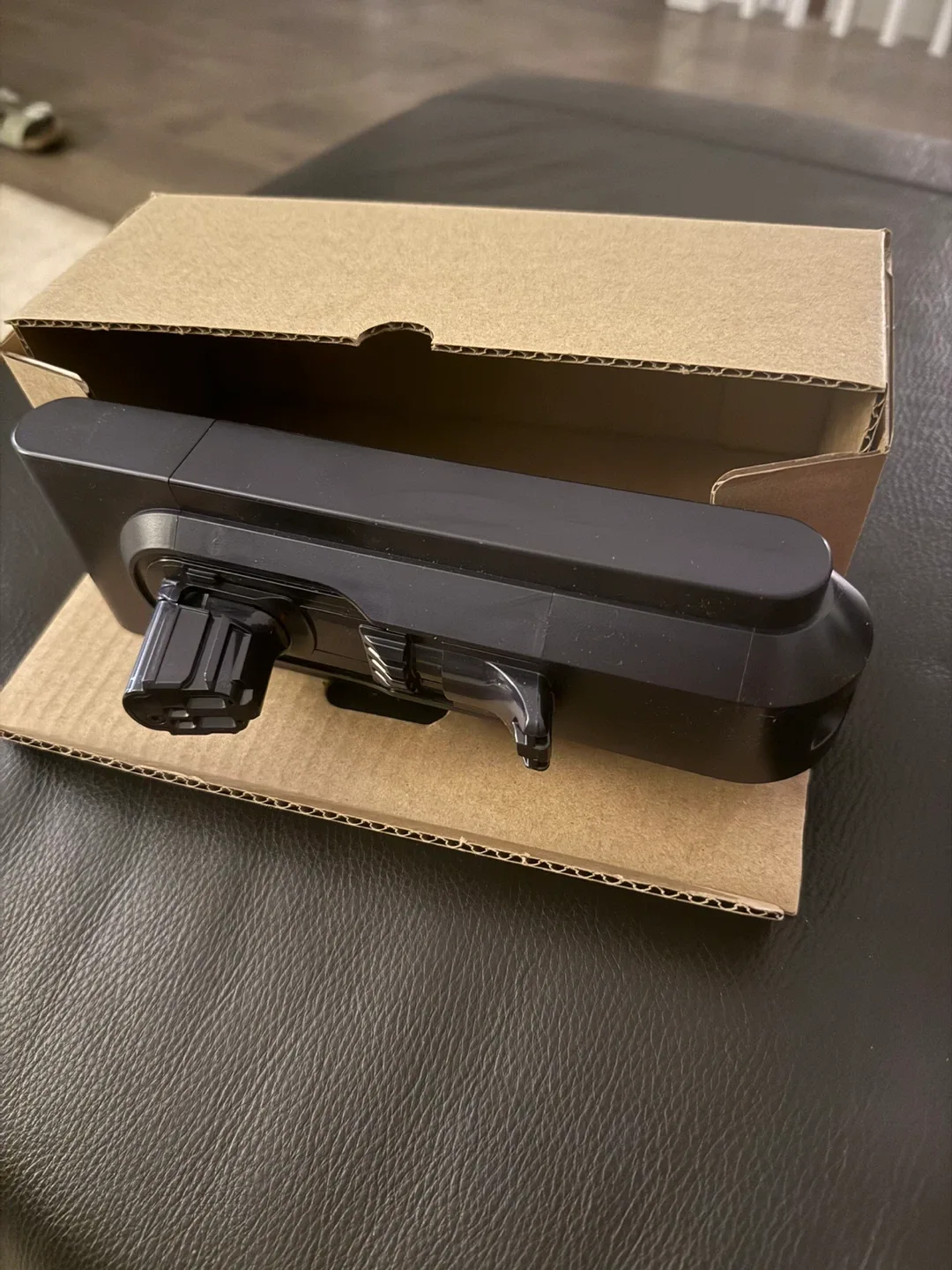 New (unused) - Dyson Gen5 outsize battery replacement image indicator(3)