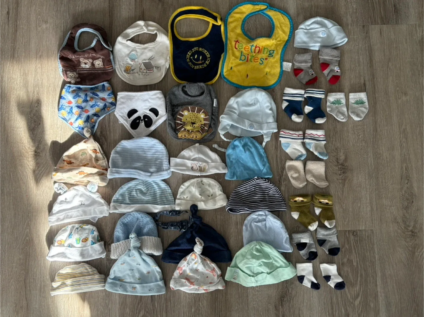 Mixed Baby Clothes Bundle image indicator(6)