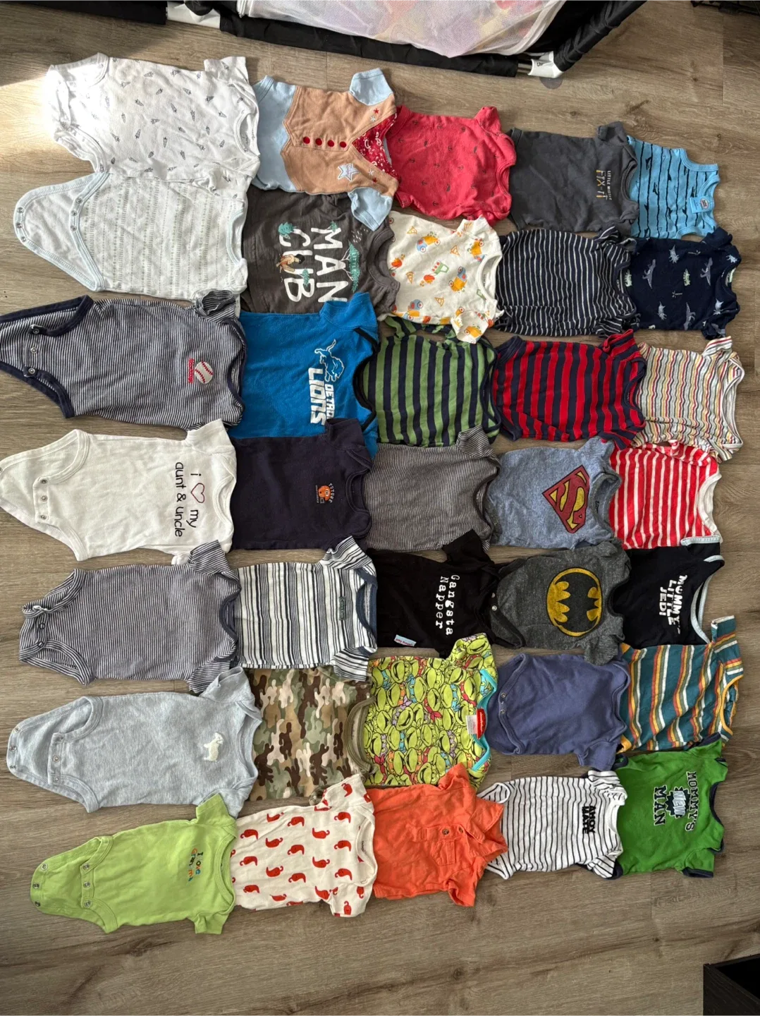 Mixed Baby Clothes Bundle image indicator(9)
