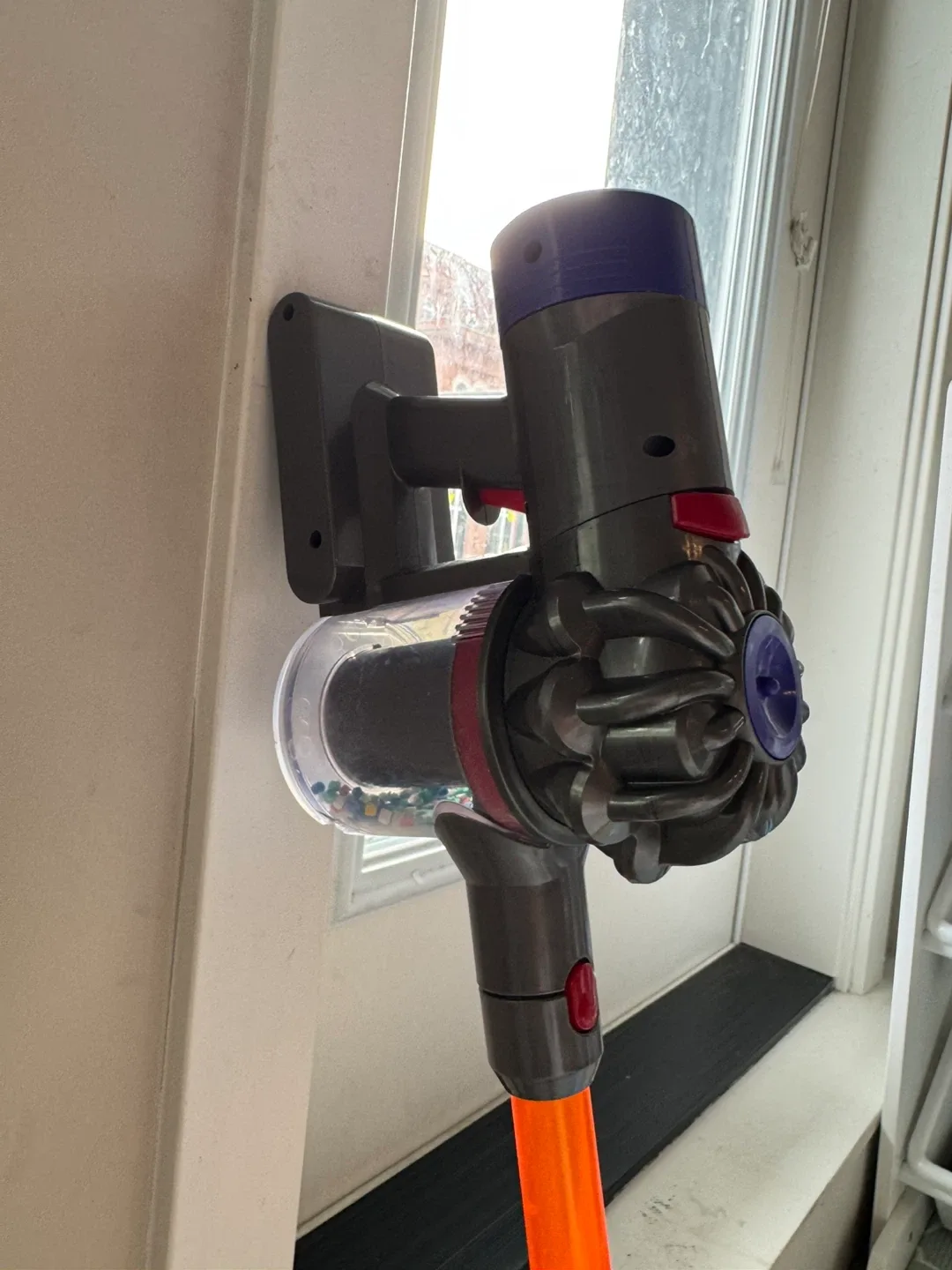 Dyson Cordless Vacuum toy image indicator(2)