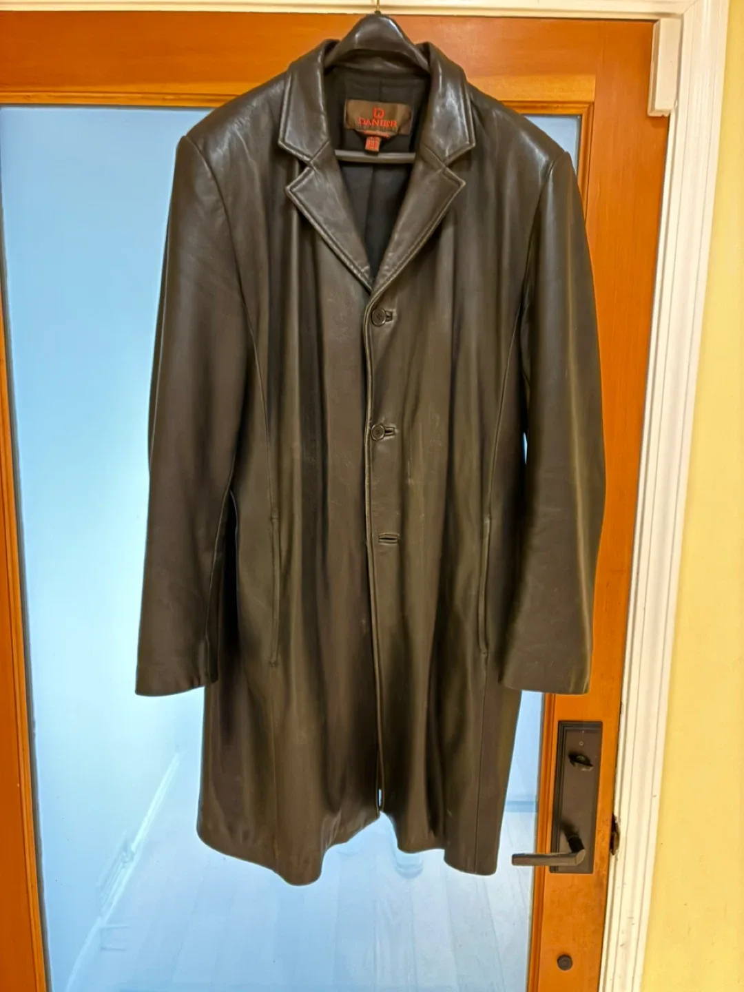 Danier Leather Coat image indicator(4)