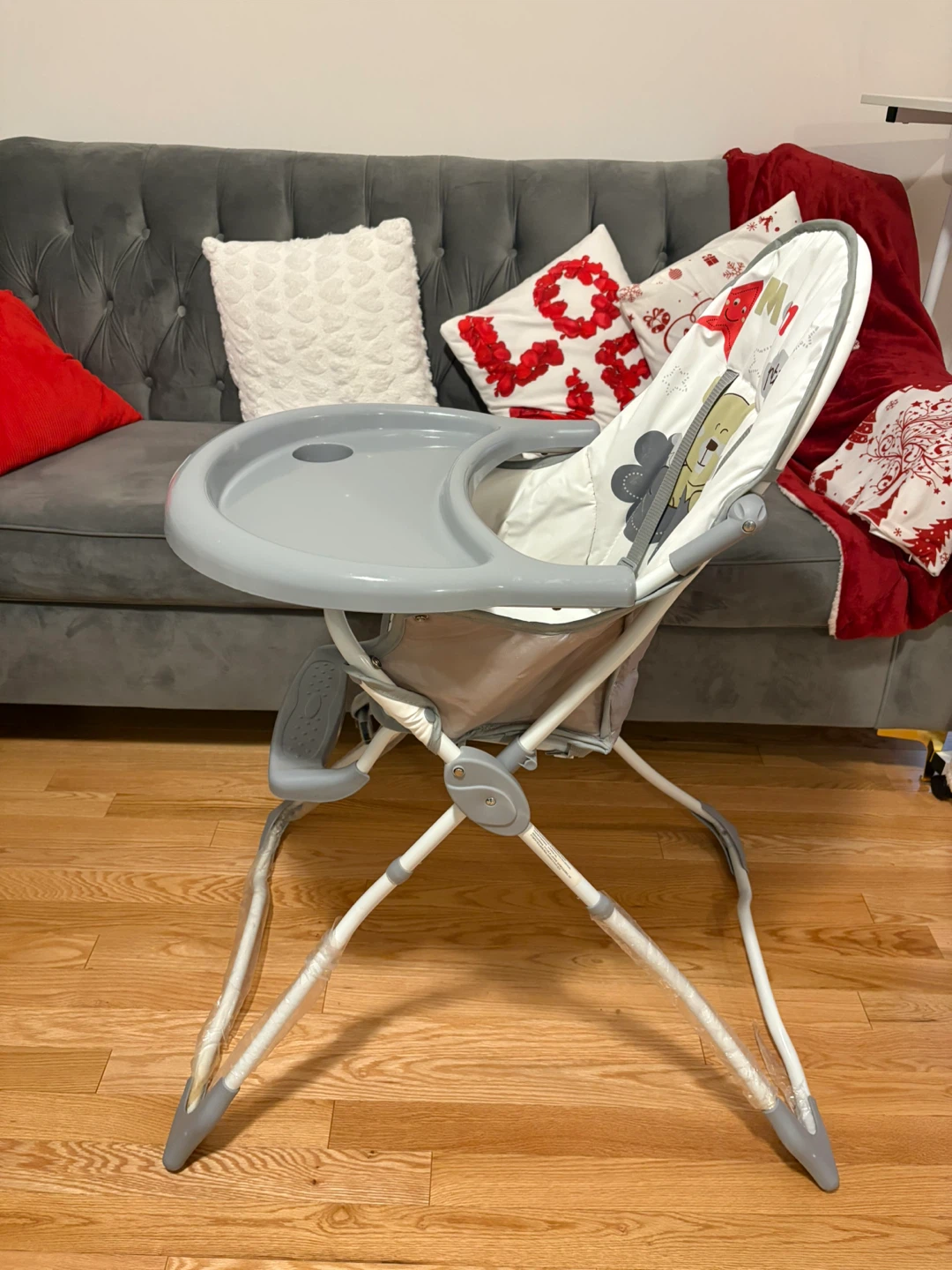 Adjustable baby high chair, clean and foldable - photo 3