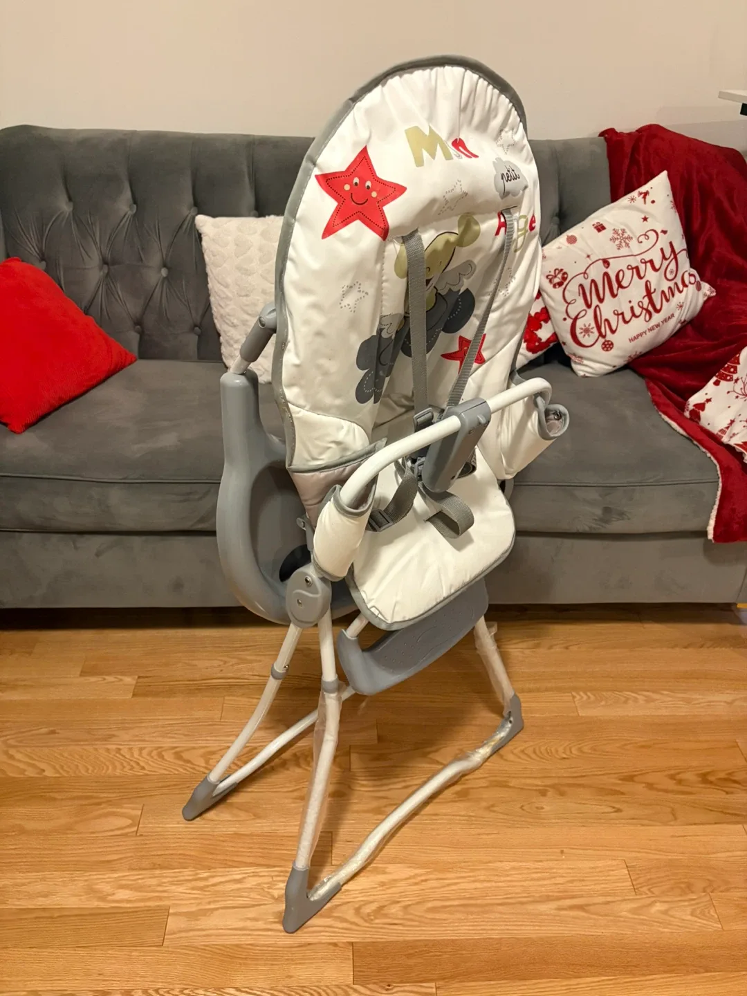 Adjustable baby high chair, clean and foldable image indicator(9)