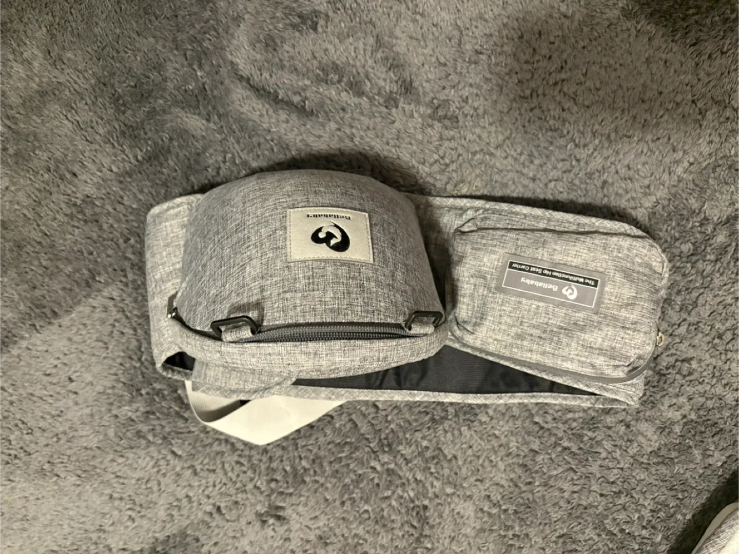 Bellababy Baby Carrier With Hip Seat – Great Condition + Box image indicator(6)