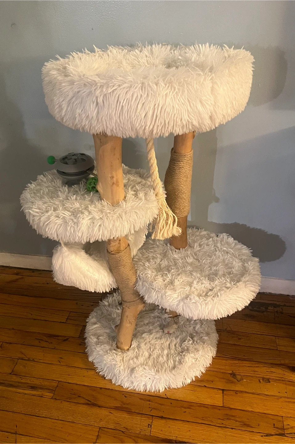 Cat Tower - photo 2