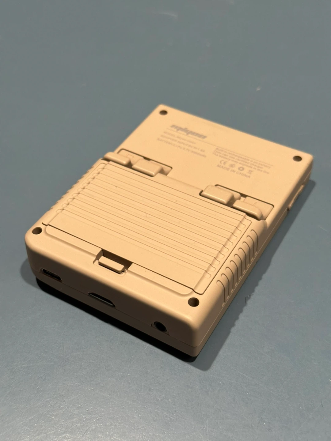 Miyoo Mini+ Handheld Game Console - photo 2