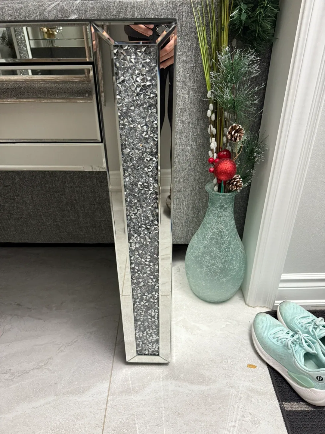 Mirrored Console Table with Crystal Accents image indicator(3)