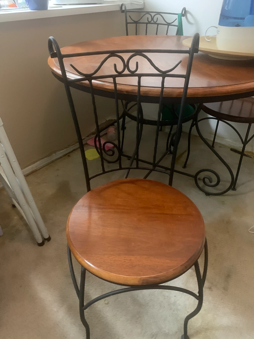 Wood and Wrought Iron Dining Table with 4 Chairs - photo 2