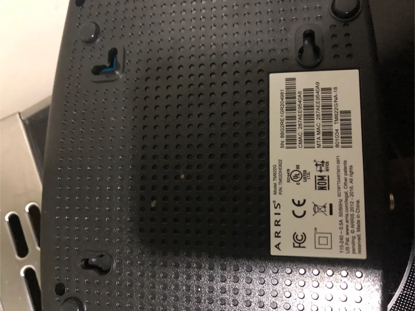 Arris TM822G Cable Modem image indicator(3)