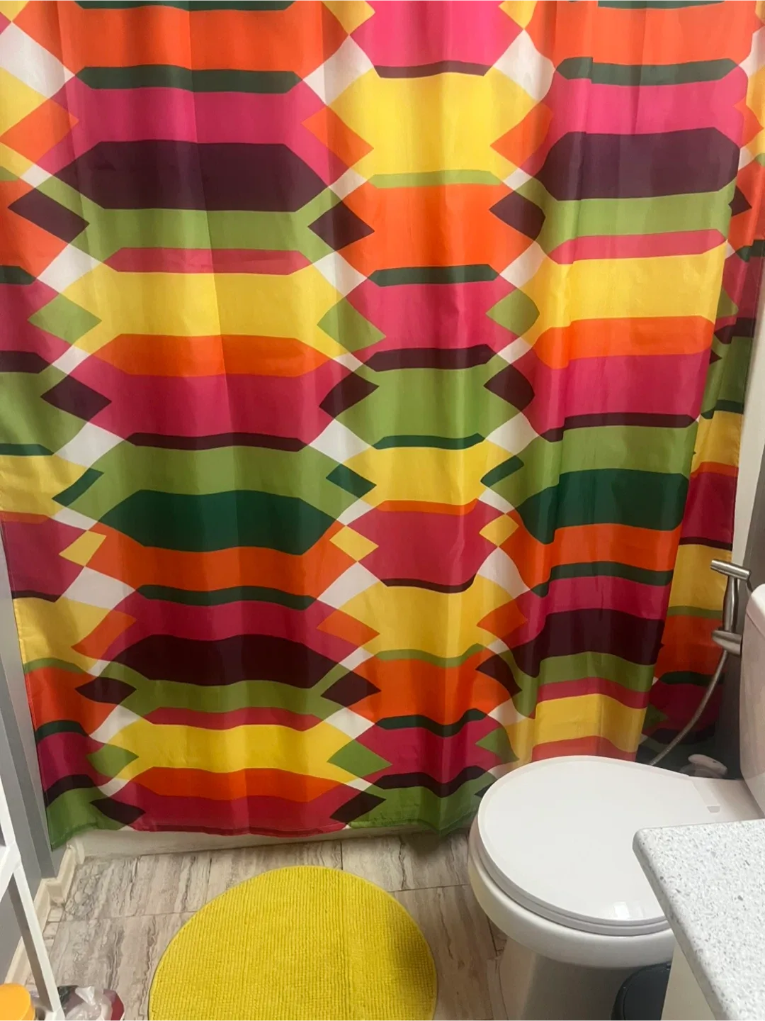 Colorful Shower Curtain & yellow mat image indicator(2)
