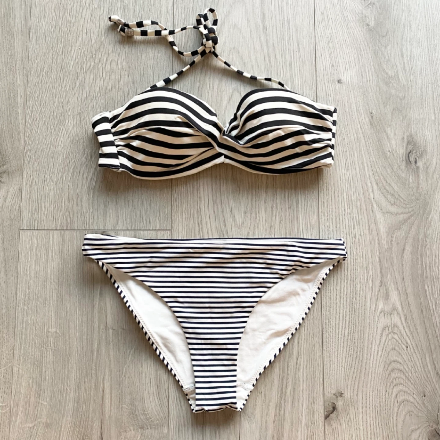 H&M Swimsuit / Bikini Set (34A / 4)