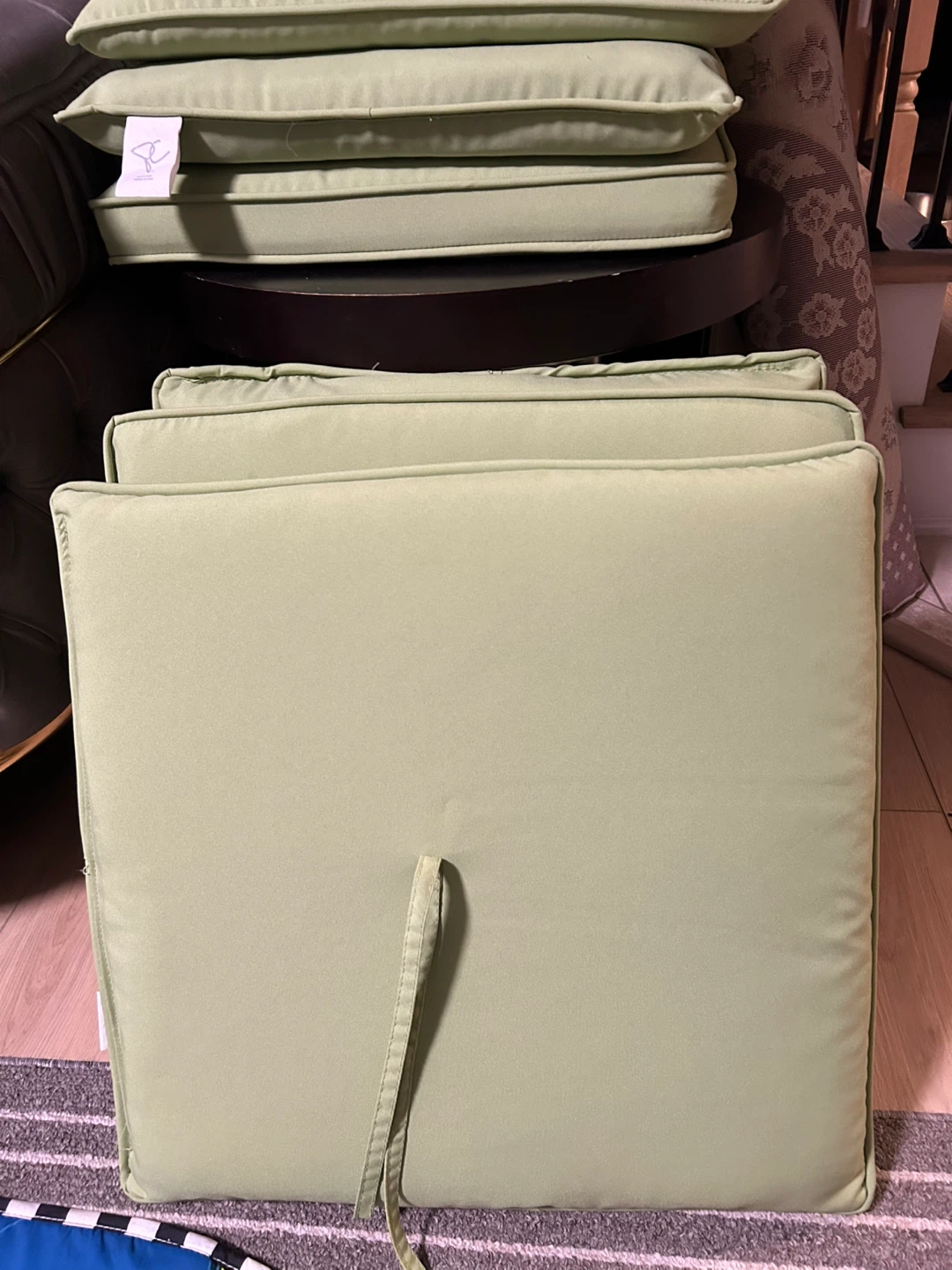 Outdoor Green Seat Cushions - photo 2