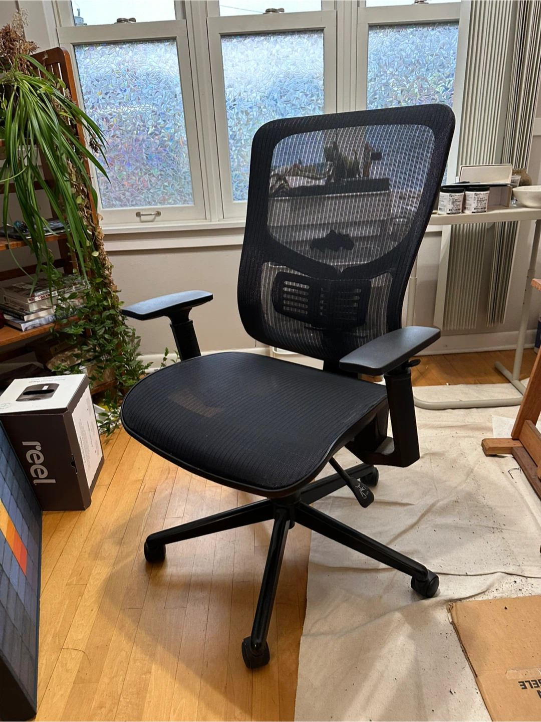 Black Mesh Office Chair - photo 2