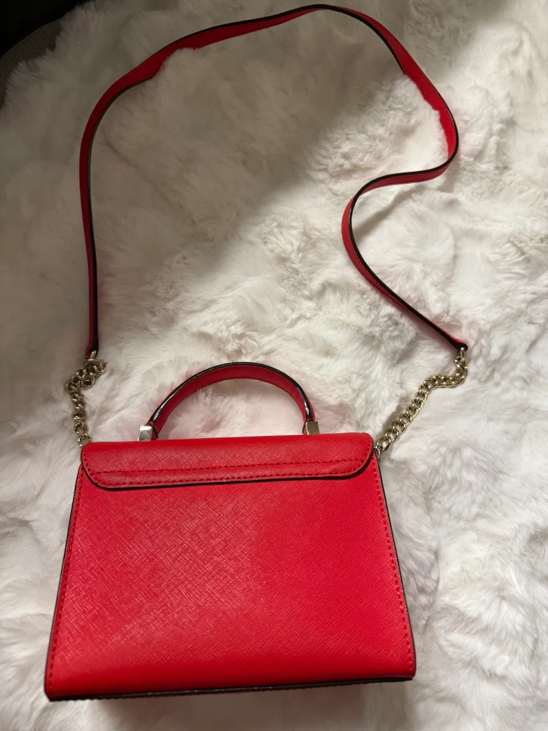 Kate Spade Red Handbag image indicator(3)