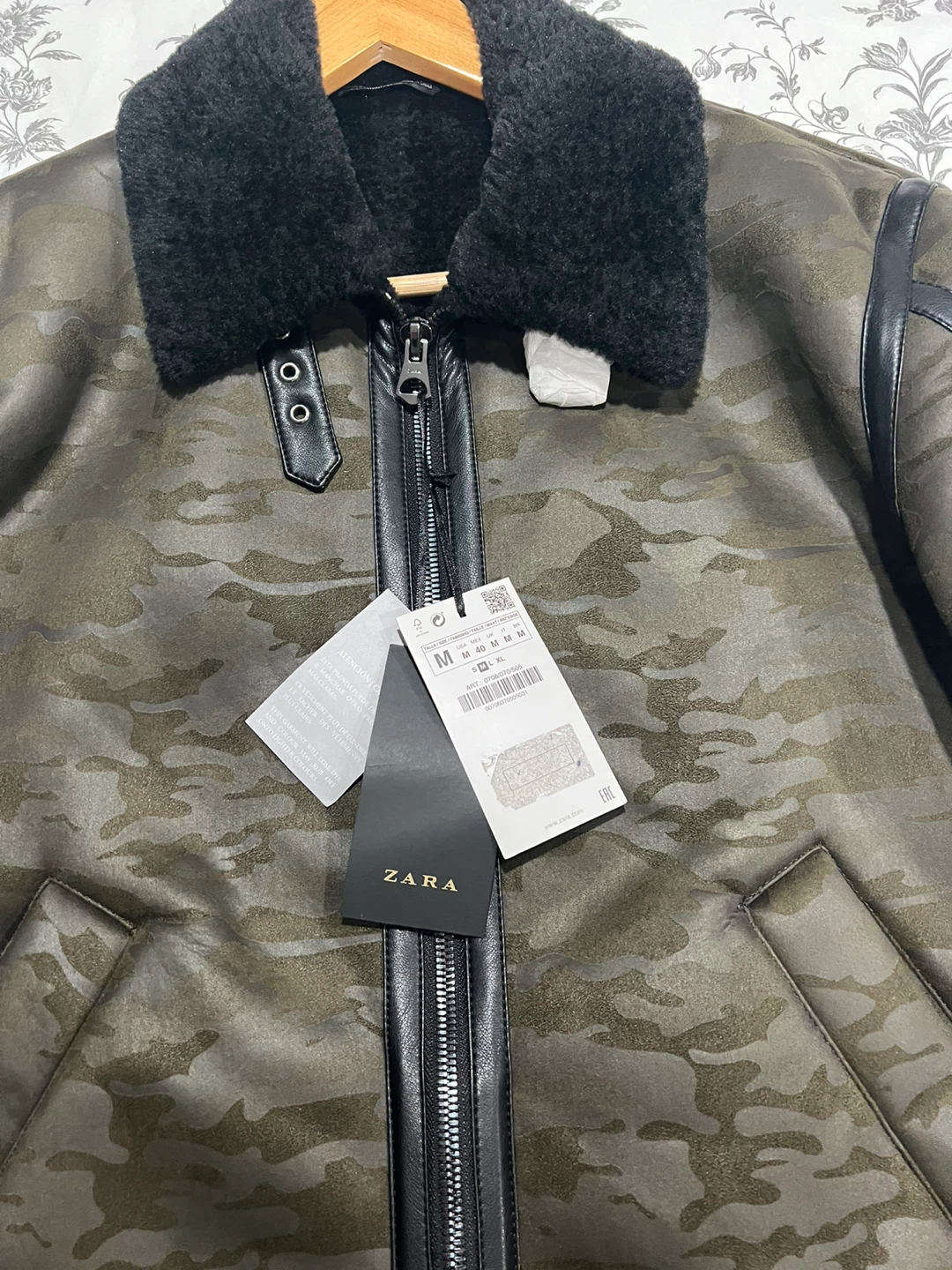 Zara Camo Print Faux Fur Trim Jacket - Size M - photo 2