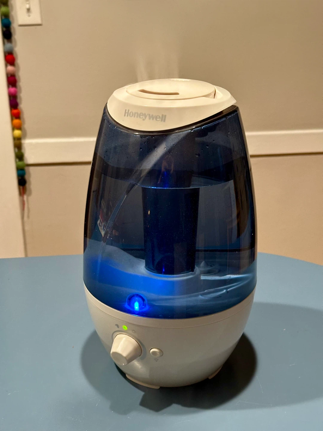 Honeywell Cool Mist Humidifier - photo 2