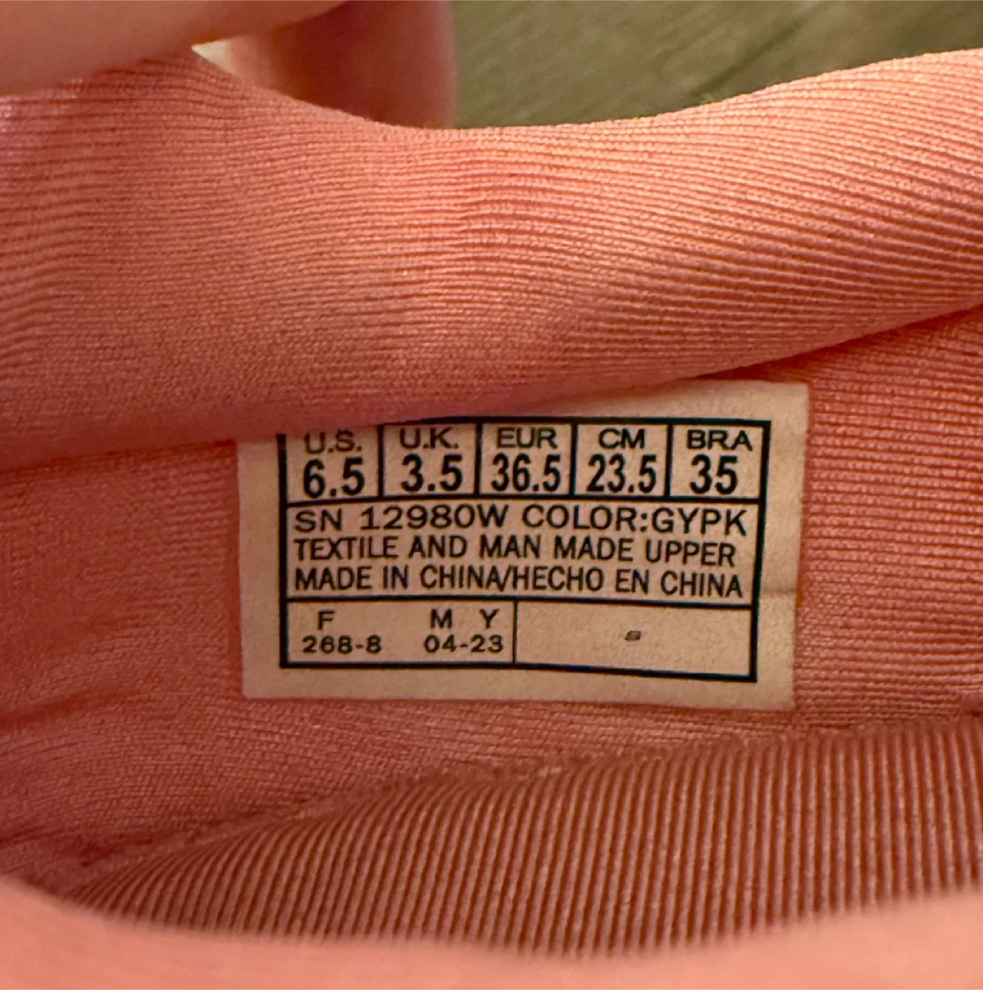 Skechers Women's Summits Wide US 6.5 image indicator(3)