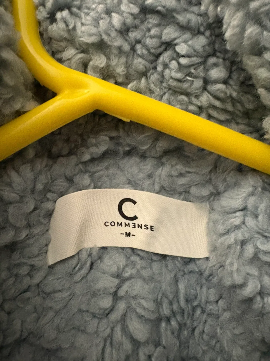 Commense Teddy Coat - Size Medium image indicator(4)