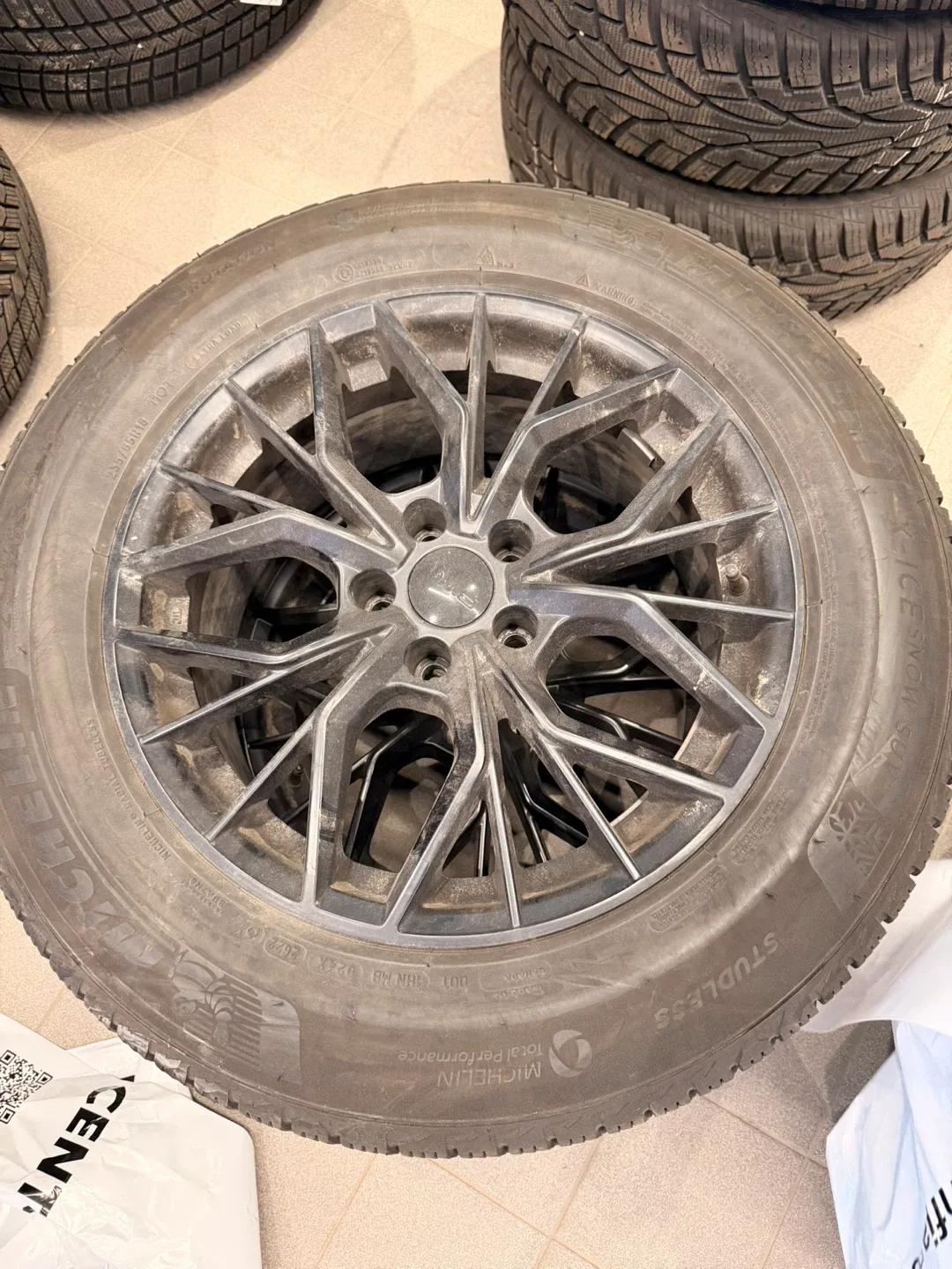 Michelin X-Ice Snow Studless Winter Tires image indicator(2)