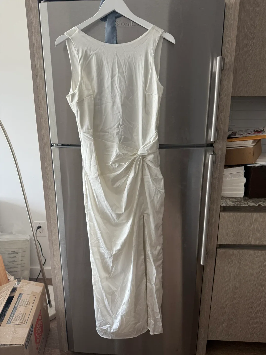 Abercrombie & Fitch White Dress - Size LP image indicator(5)