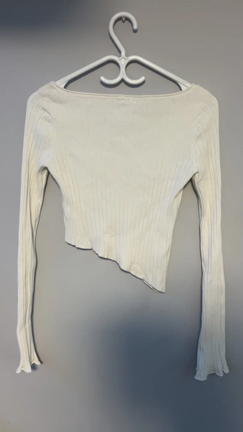 Garage Bodycon Boat Neck Sweater image indicator(2)