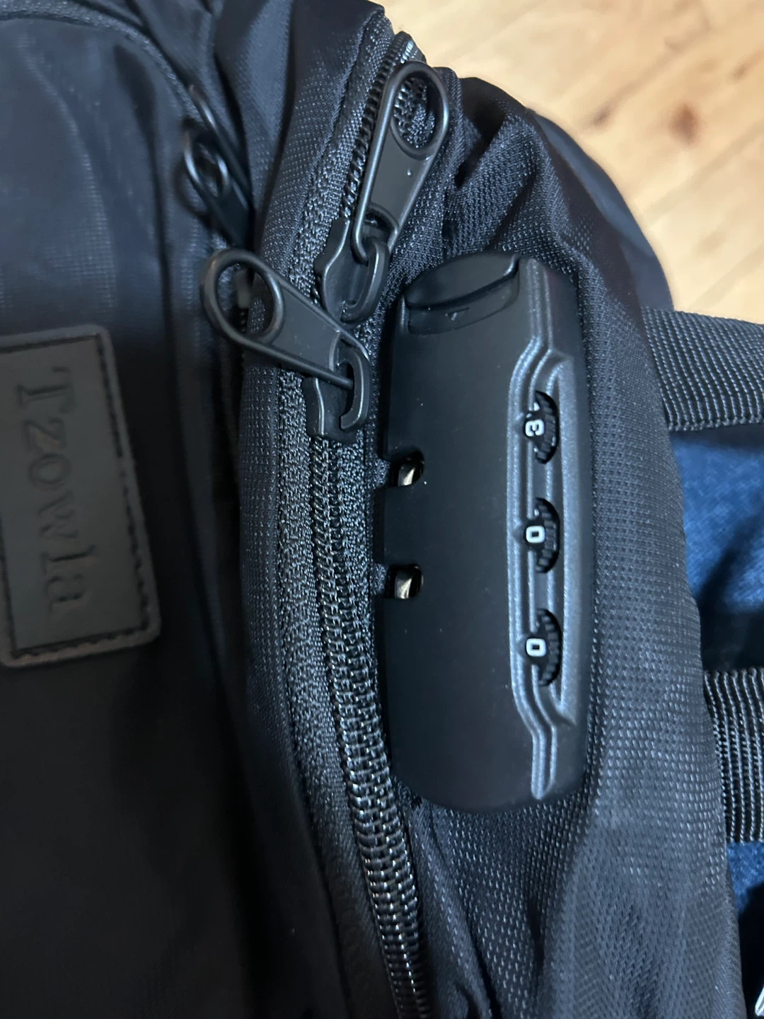 Tzowla Business Travel Backpack - Black - photo 3