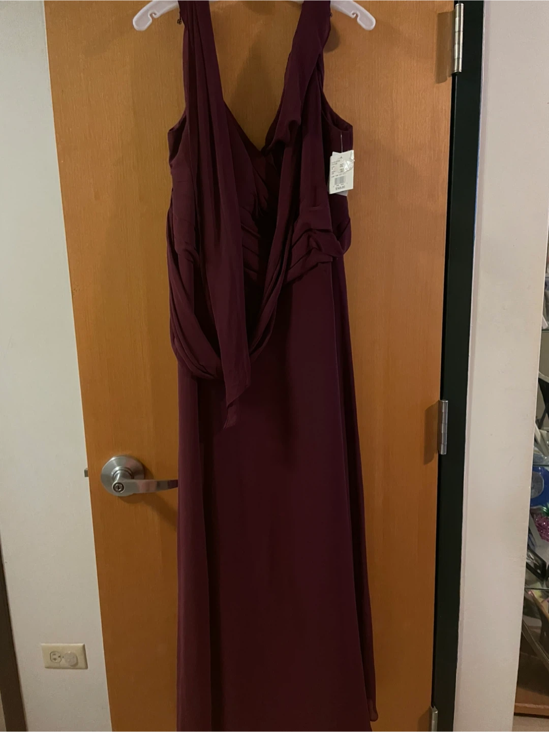 GORGEOUS CHIFFON BRAND NEW DRESS - Size 18