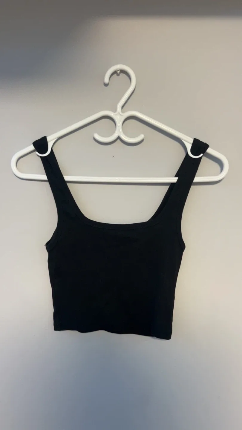 Forever 21 Black Tank Top