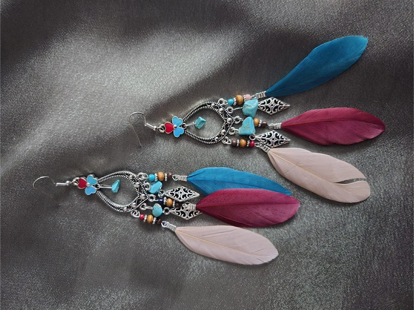 Feather Dangle Earrings - Boho Style image indicator(2)