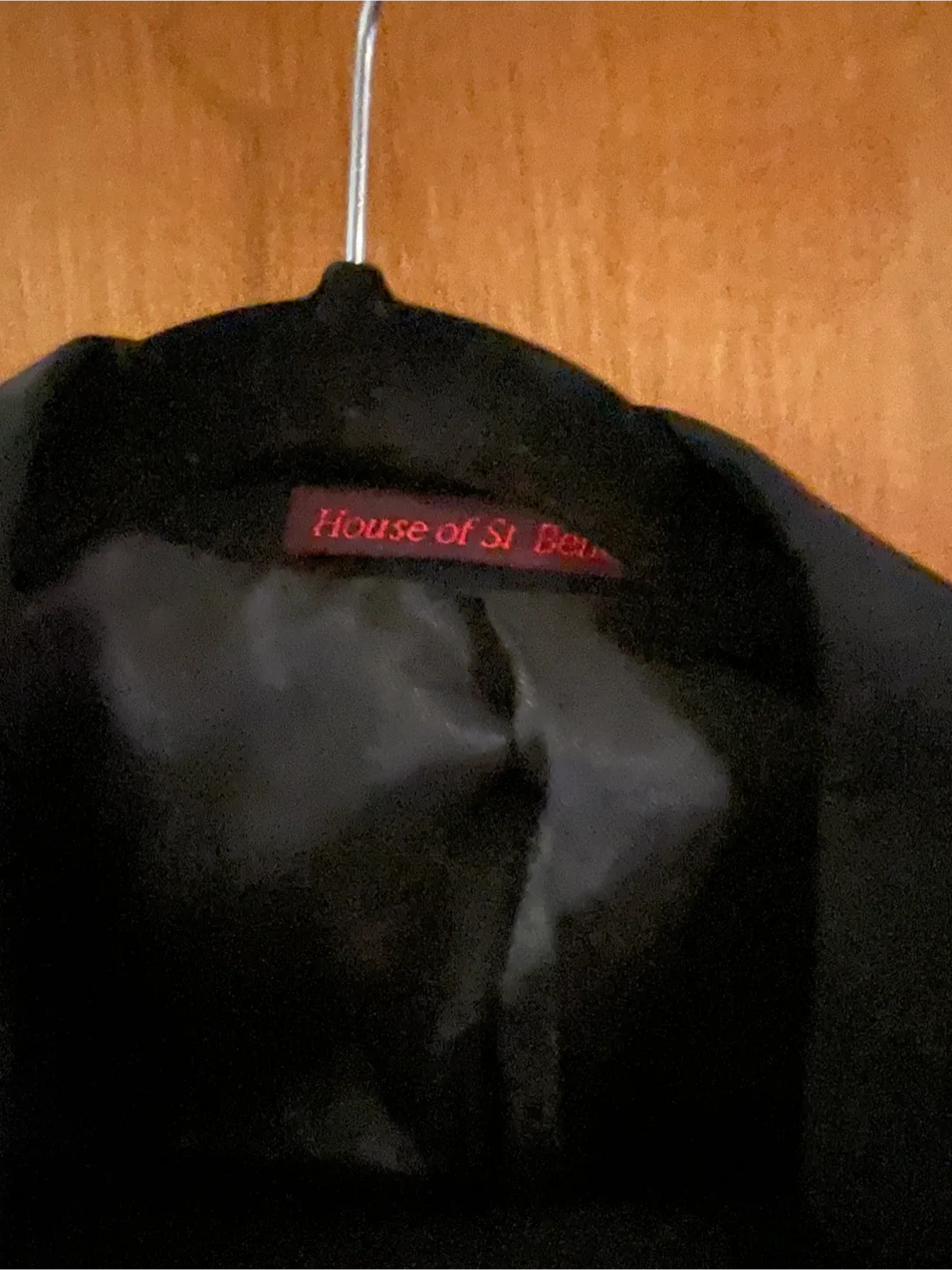 NICE BLACK TUXEDO - Size 34S/27W image indicator(2)